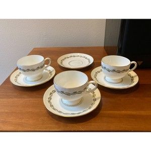 Wedgwood CHILTERN Cups and Saucers 3 Cups 4 Saucers W4248 Excellent Condition